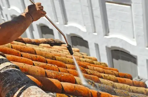 Nettoyage de toitures - Malras